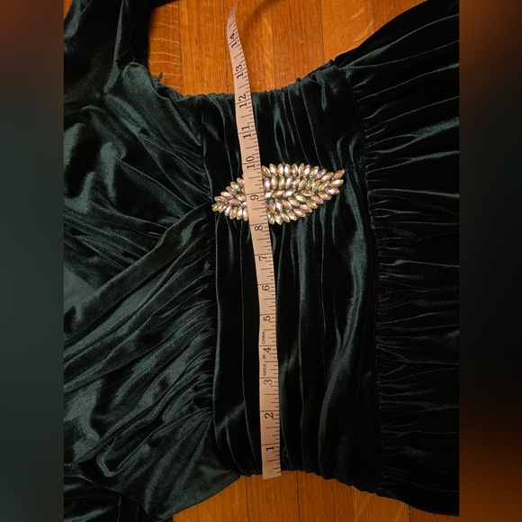 Holiday party dress - Picture 6 of 8